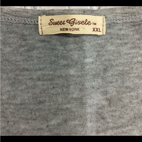 Sweet Gisele T-Shirt Women’s Size XXL Gray Nashville Graphic T-Shirt w Studding - Picture 5 of 8
